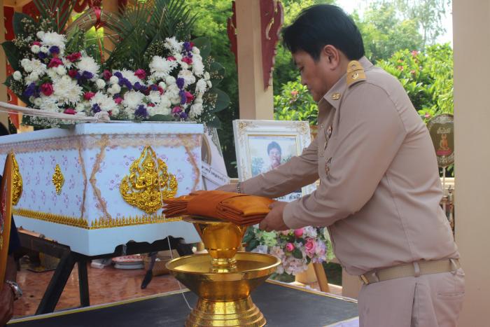 พิธีฌาปนกิจศพ คุณแม่ปัดทุมมา ฉ่ำมณี