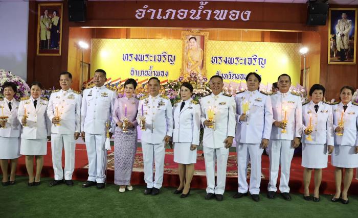 พิธีถวายเครื่องราชสักการะ วางพานพุ่ม และพิธีจุดเทียนชัย เนื่องในโอกาสวันเฉลิมพระชนพรรษา ๓ มิถุนายน ๒๕๖๗ สมเด็จพระนางเจ้าฯ พระบรมราชินี